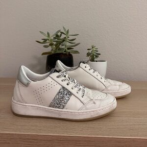 Vintage Havana Sneakers (Size 7)